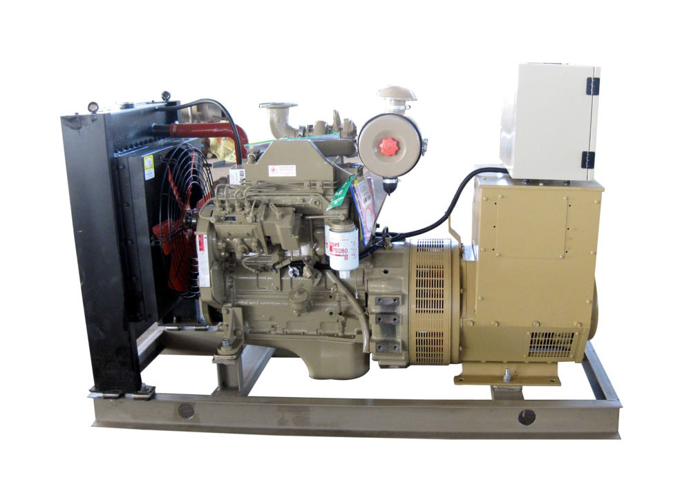 Generatore con motore diesel cummins da 22kw per la produzione di energia elettrica